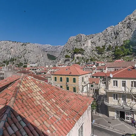 Appartement Nansy Omiš
