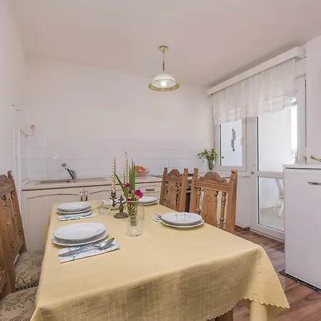 Apartman Nansy Omiš