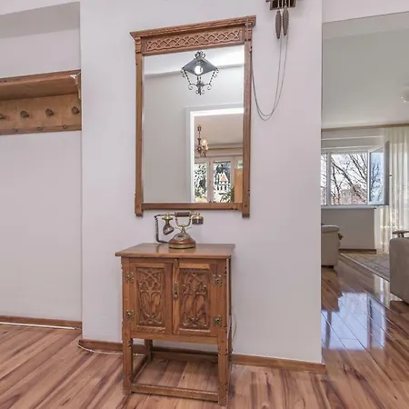 Апартаменты Nansy *